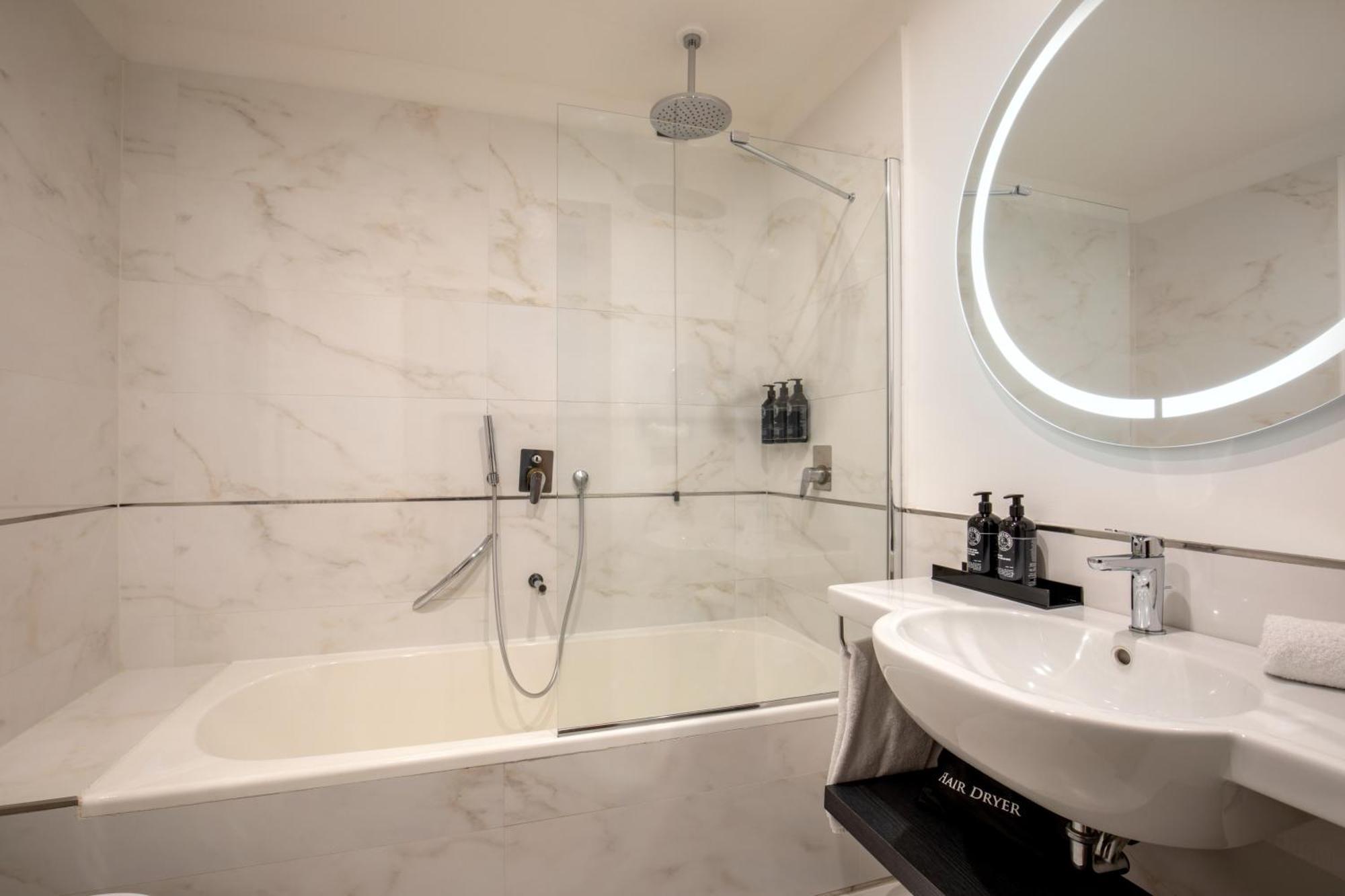 Chambre Double ou Lits Jumeaux Supérieure avec Balcon