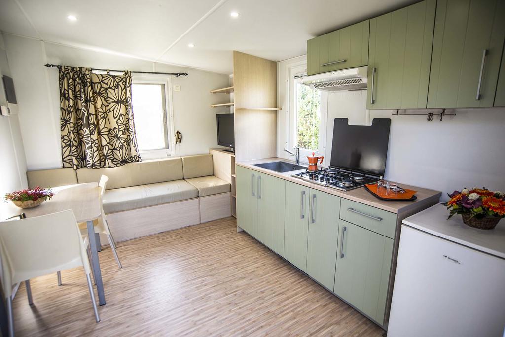 Deluxe Bungalow