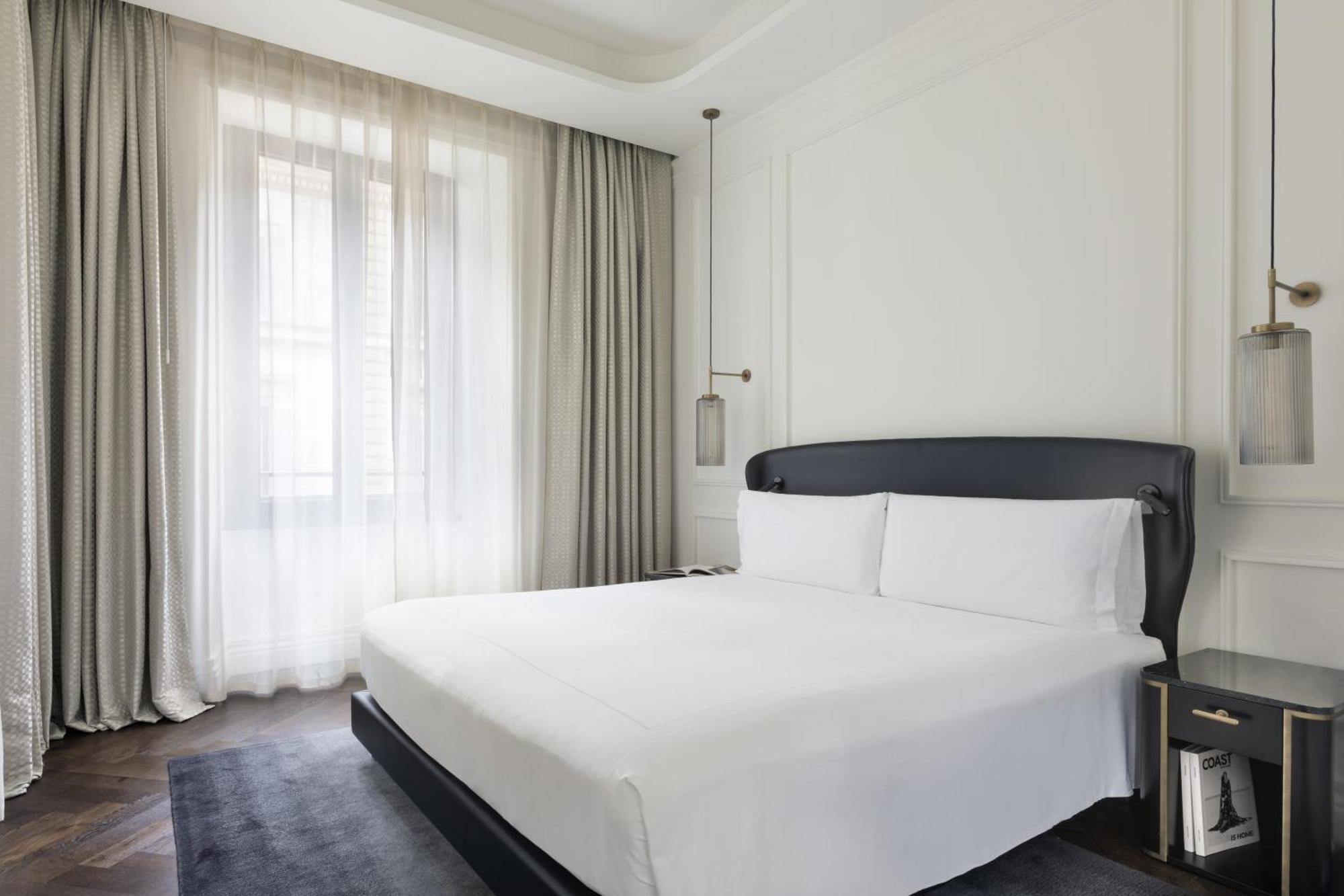 Suite 1 Chambre - Vue sur Rue