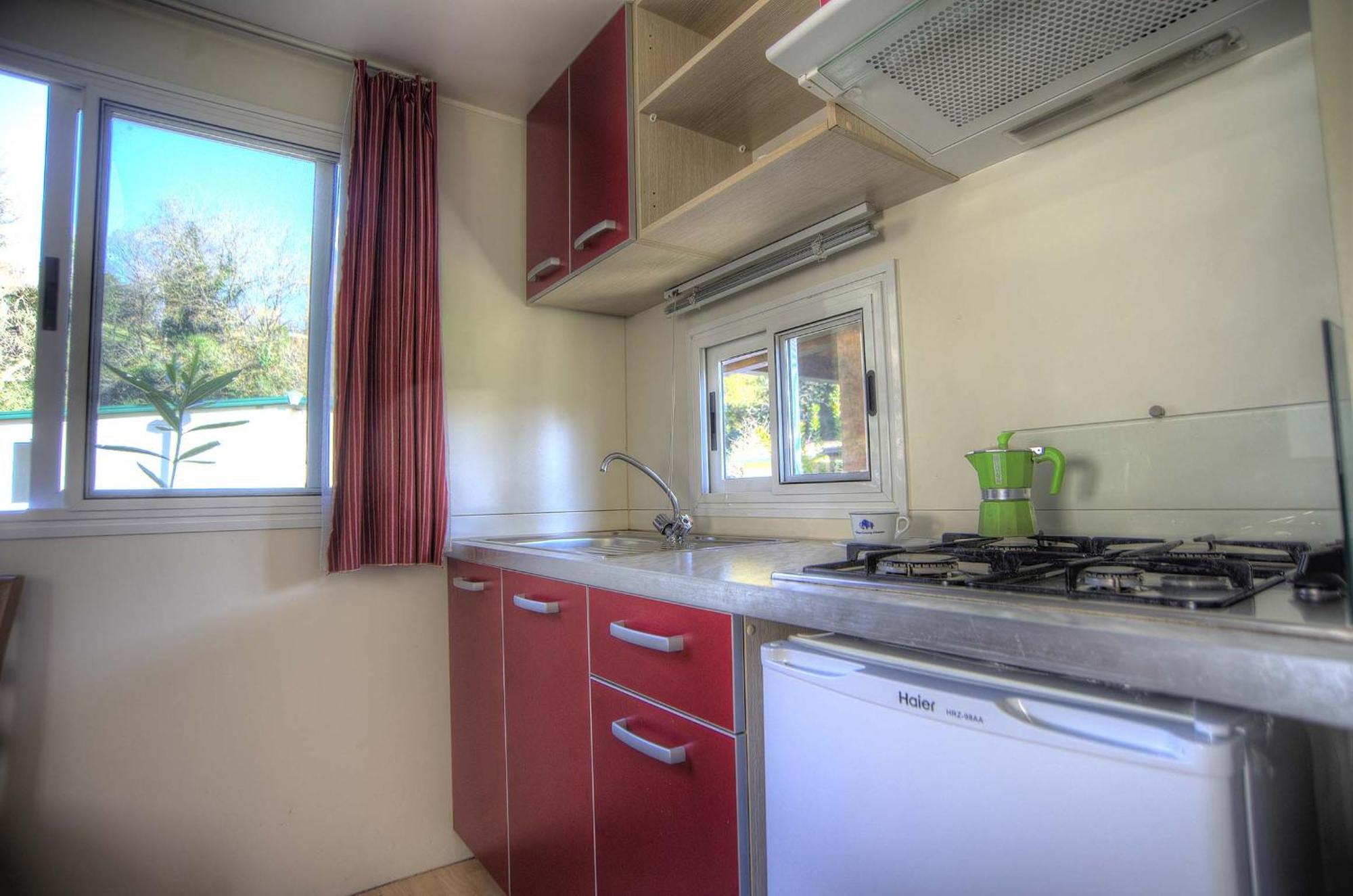 One-Bedroom Bungalow Kitchenette Patio