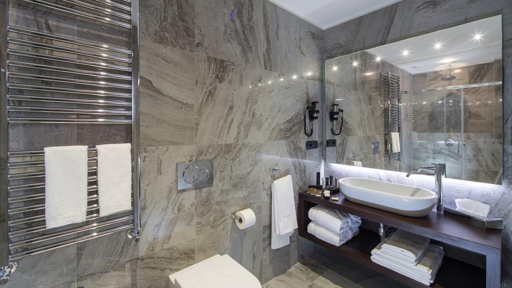 Chambre Deluxe Double ou Lits Jumeaux