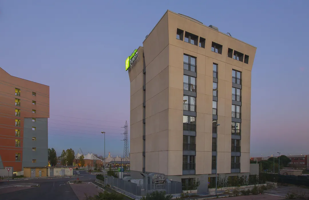 Gp Hotel-1
