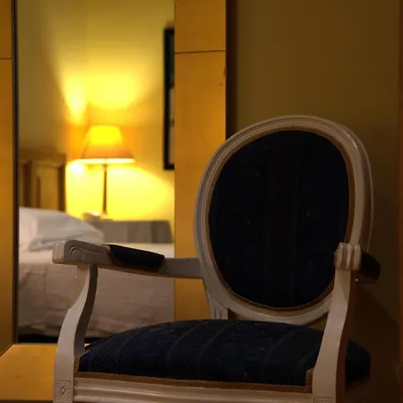 Hotel Locanda Cairoli-3