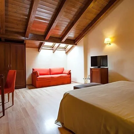 Hotel Camelia-2