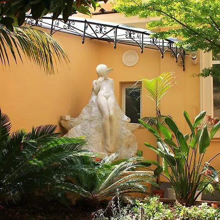 Hotel Villa Torlonia-2